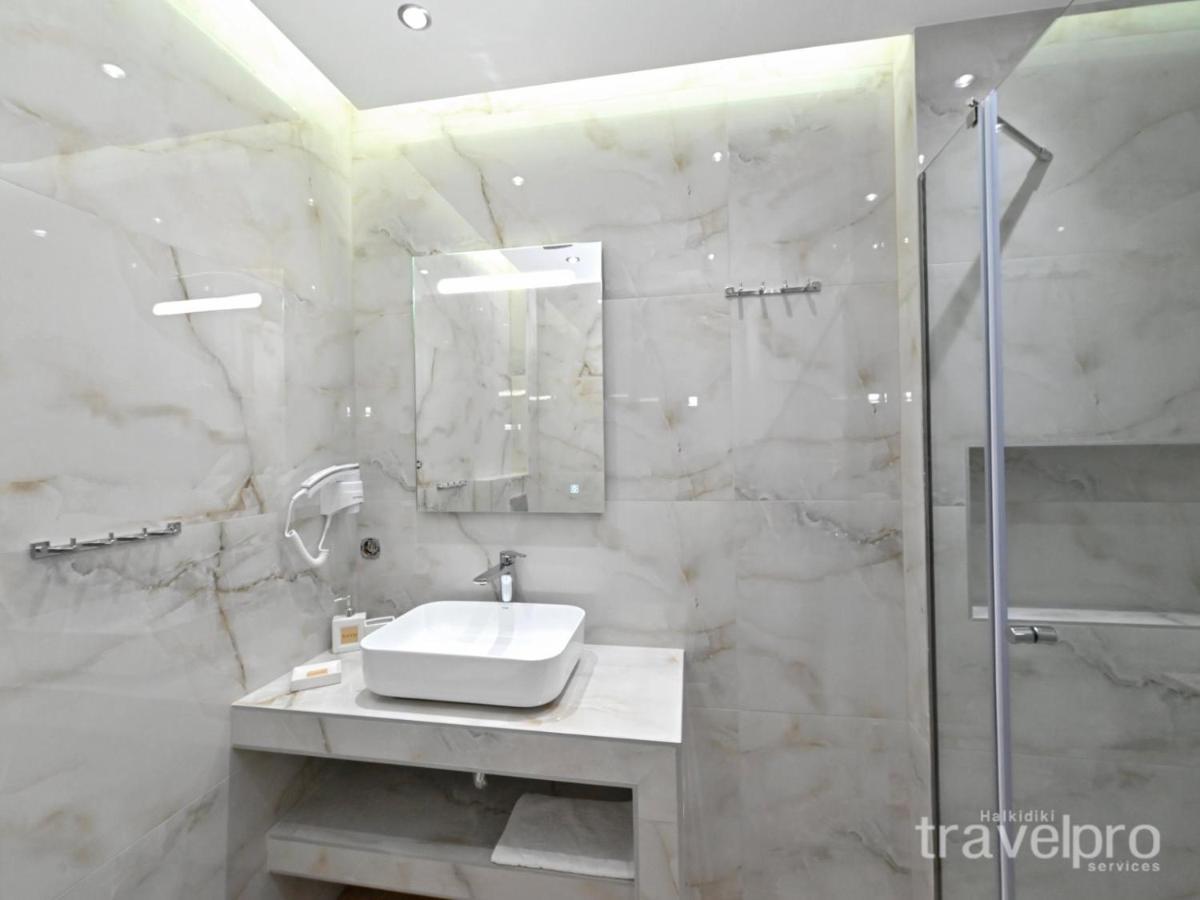 Sabbia Apartments Seafront By Rentalspro Services - Nea Moudania Halkidiki エクステリア 写真