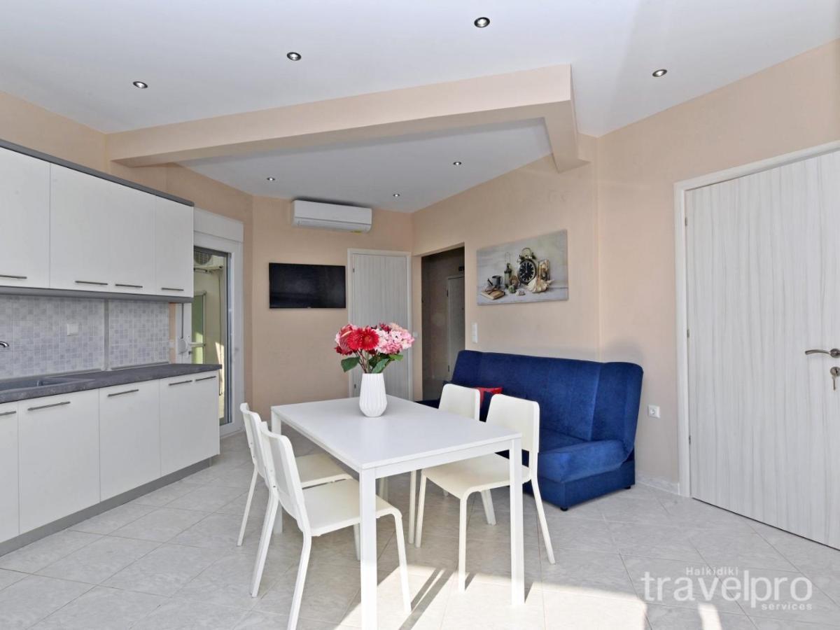 Sabbia Apartments Seafront By Rentalspro Services - Nea Moudania Halkidiki エクステリア 写真