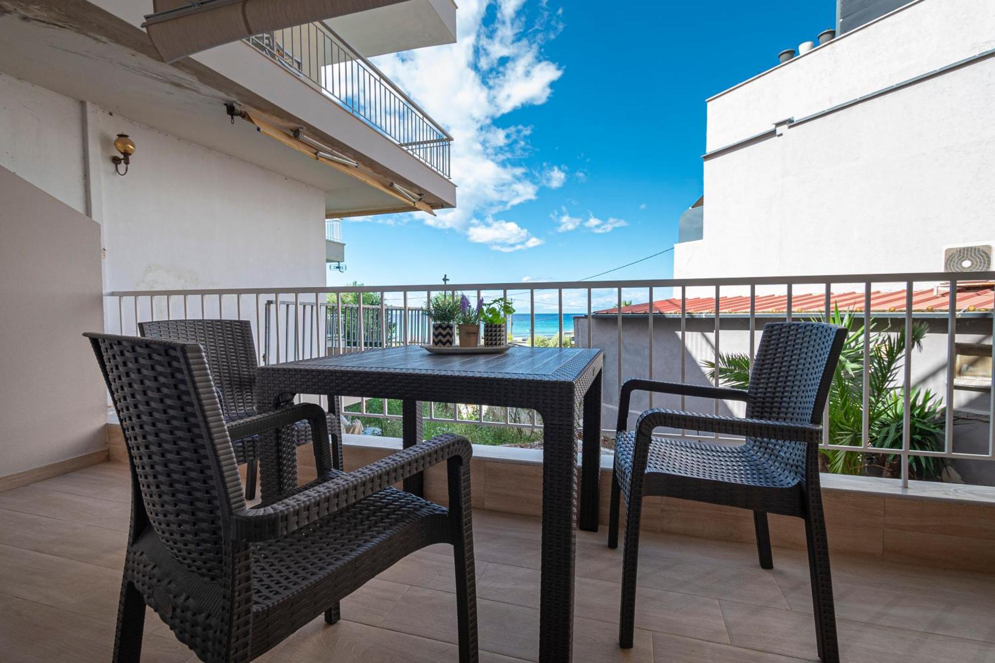 Sabbia Apartments Seafront By Rentalspro Services - Nea Moudania Halkidiki エクステリア 写真